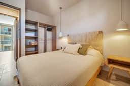 Stylish Condo with Pool, Fast Wi-Fi & Gated Security