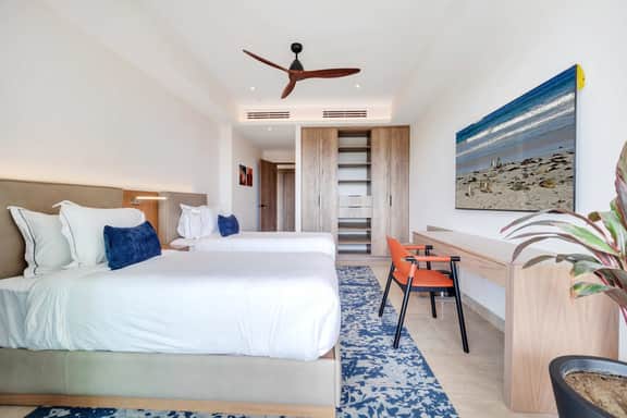 One Bedroom Ocean View with Twin Beds