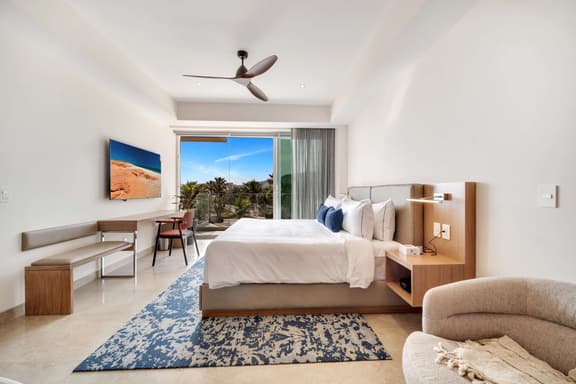 One Bedroom Ocean View with King