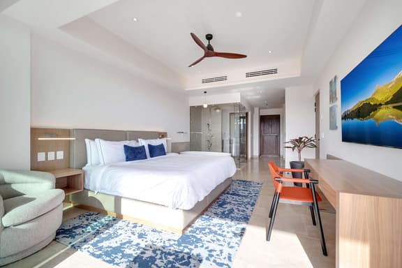 Three Bedroom Ocean View with Plunge Pool